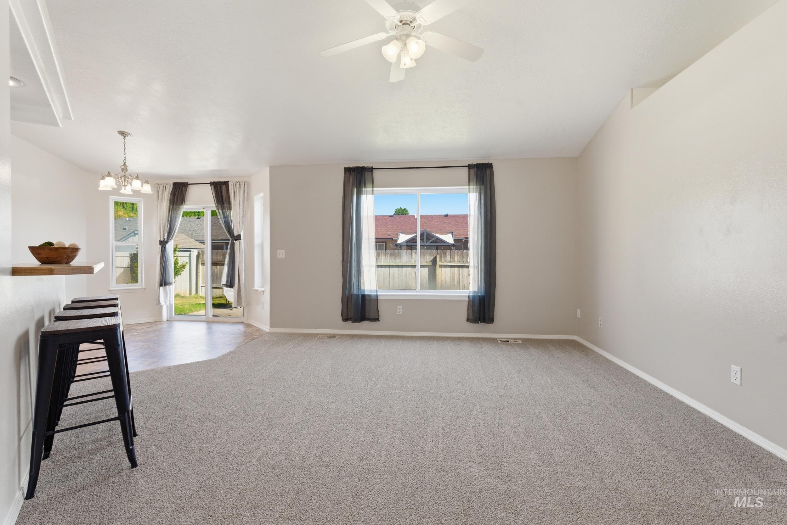 501 Knights Circle, Nampa, Idaho 83687, 3 Bedrooms, 2 Bathrooms, Residential For Sale, Price $380,000, 98985227