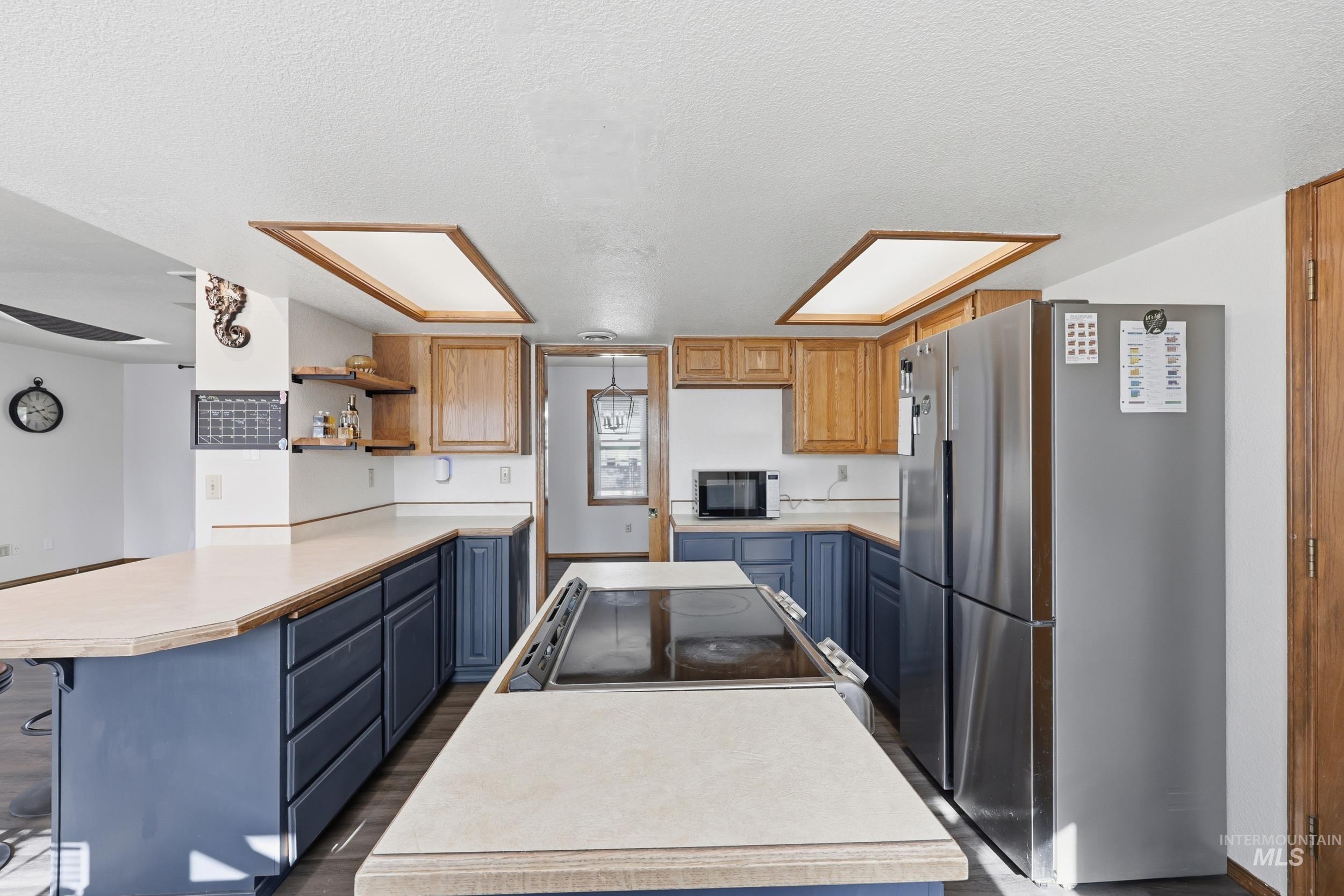 1825 N 6th E, Mountain Home, Idaho 83647, 3 Bedrooms, 2 Bathrooms, Residential For Sale, Price $400,000, 98985230