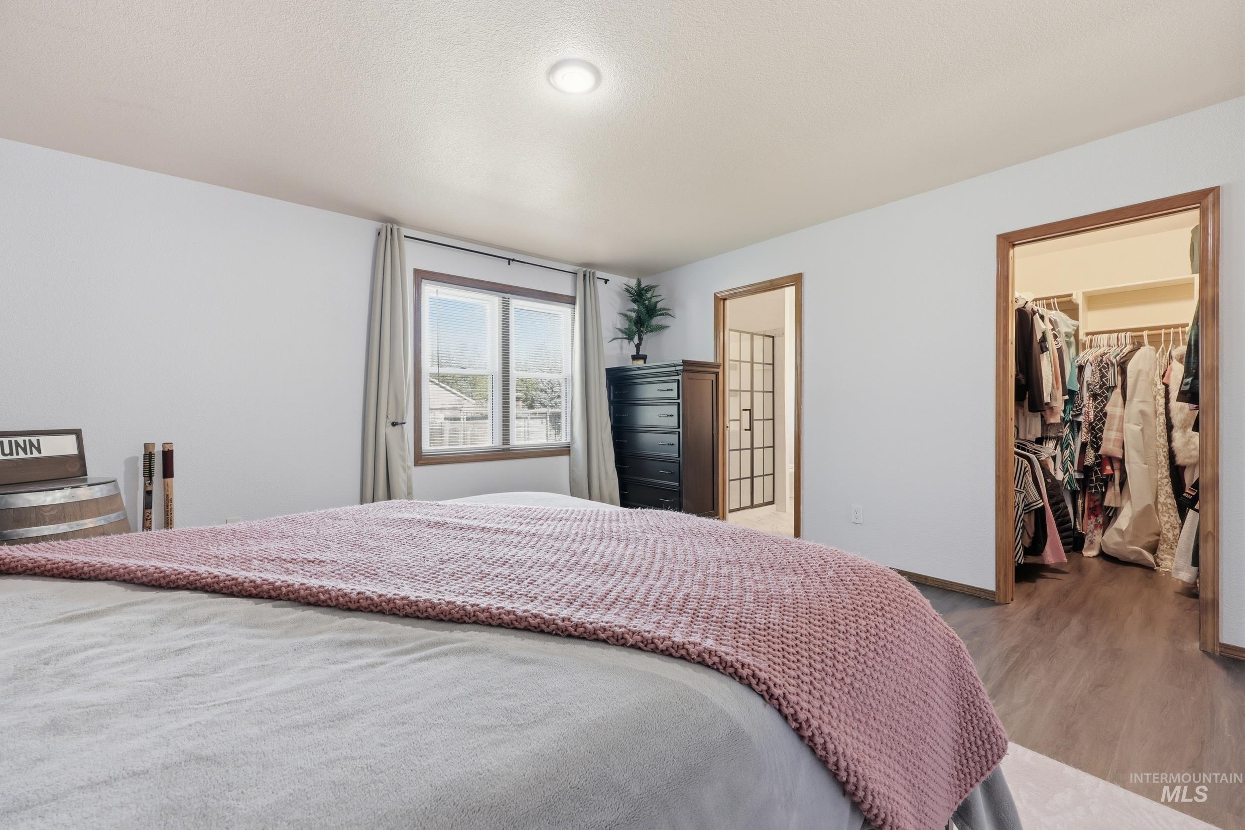 1825 N 6th E, Mountain Home, Idaho 83647, 3 Bedrooms, 2 Bathrooms, Residential For Sale, Price $400,000, 98985230
