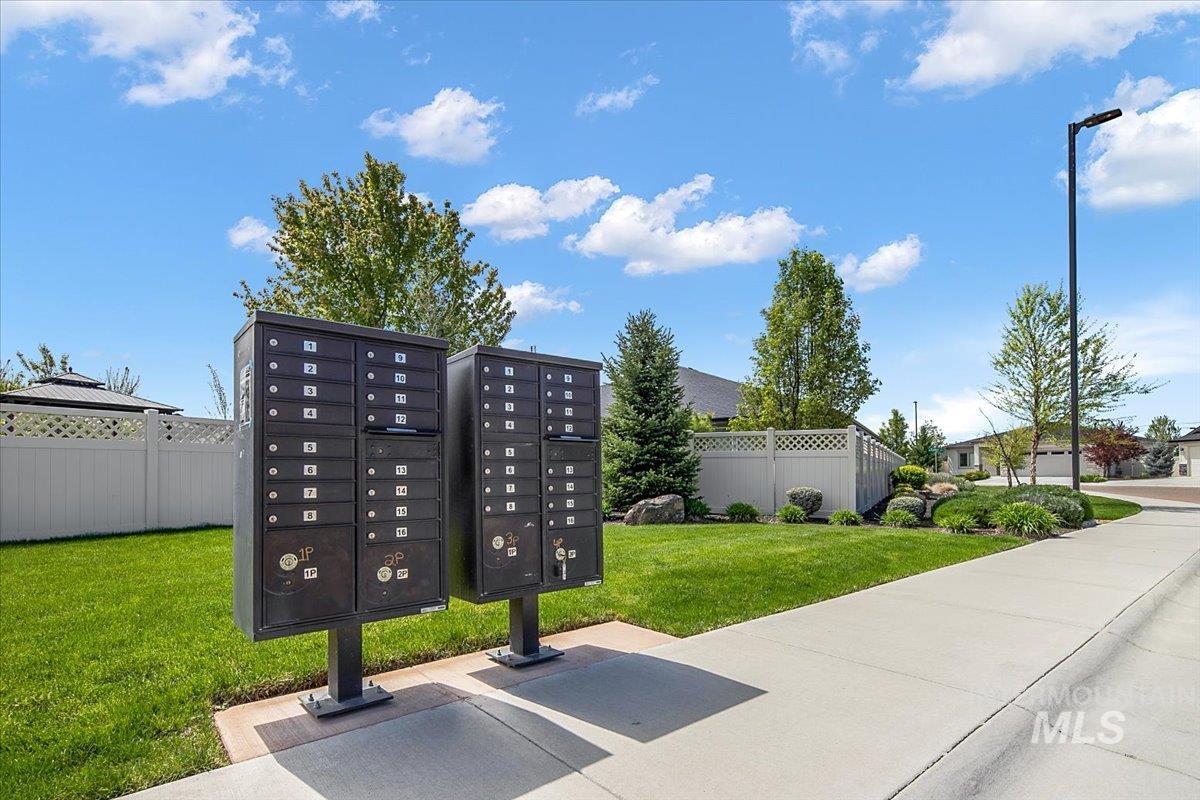 4648 W San Salvo Dr., Meridian, Idaho 83646, 4 Bedrooms, 3.5 Bathrooms, Residential For Sale, Price $939,900, 98985235