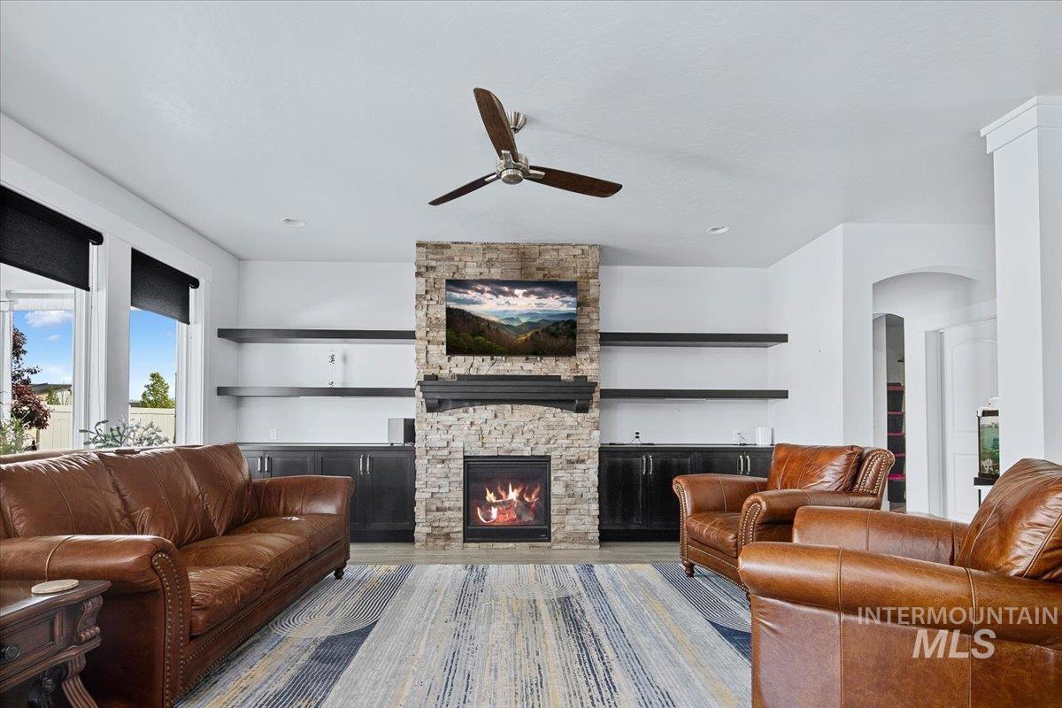 4648 W San Salvo Dr., Meridian, Idaho 83646, 4 Bedrooms, 3.5 Bathrooms, Residential For Sale, Price $939,900, 98985235