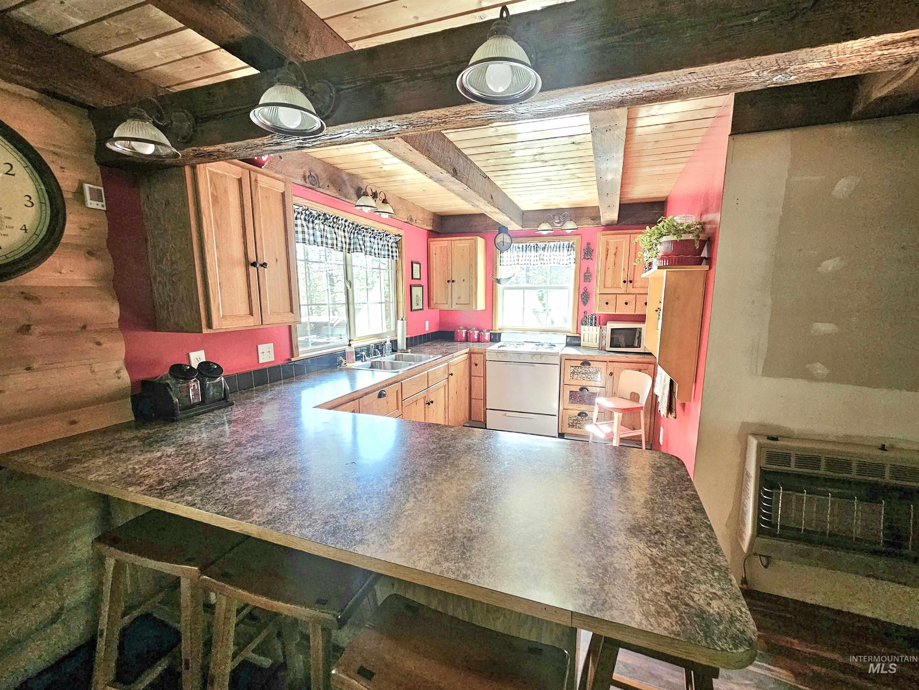 22584 Meadows Lane, Winchester, Idaho 83555, 3 Bedrooms, 1 Bathroom, Residential For Sale, Price $285,000,MLS 98985238