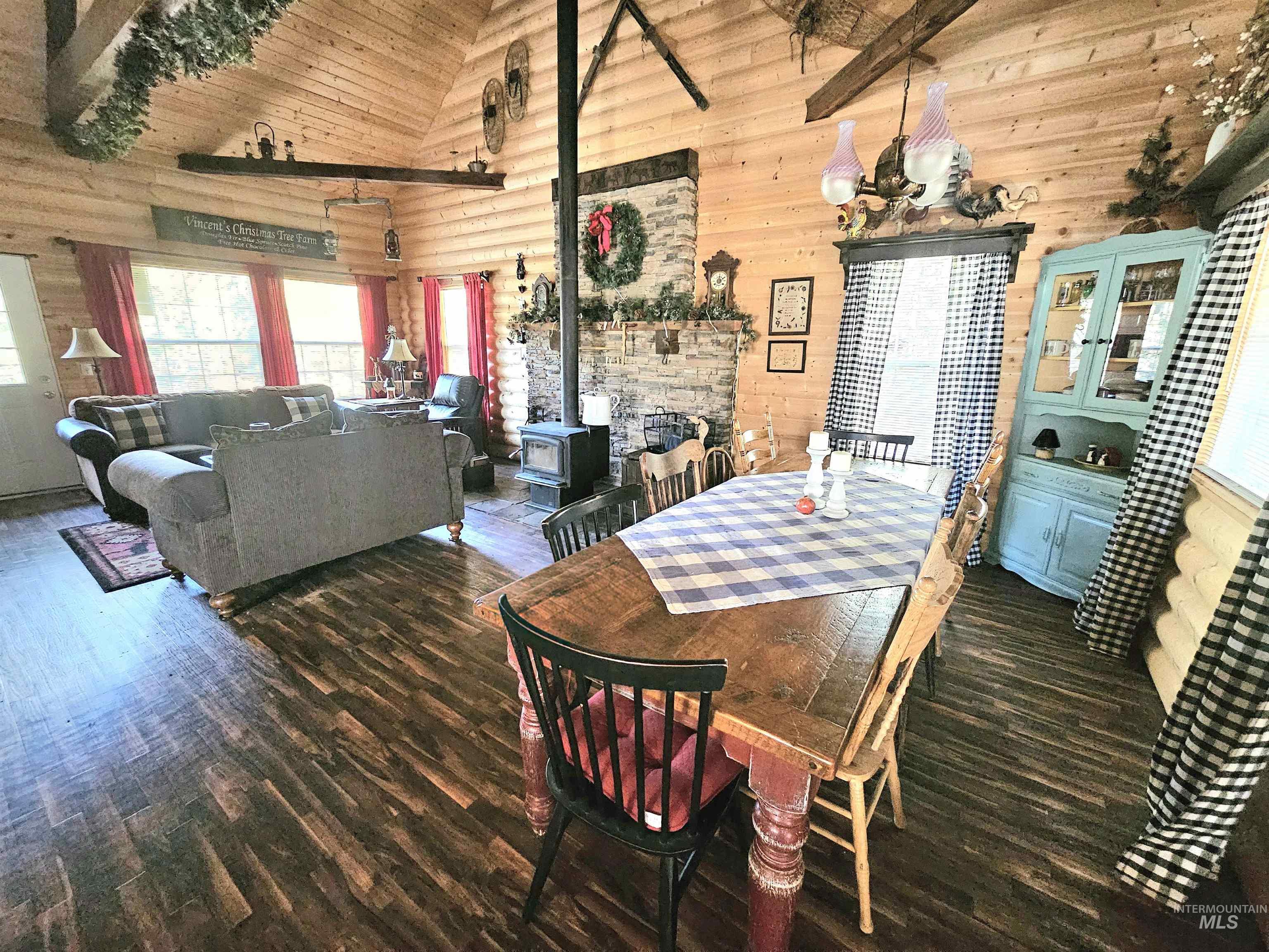 22584 Meadows Lane, Winchester, Idaho 83555, 3 Bedrooms, 1 Bathroom, Residential For Sale, Price $285,000,MLS 98985238