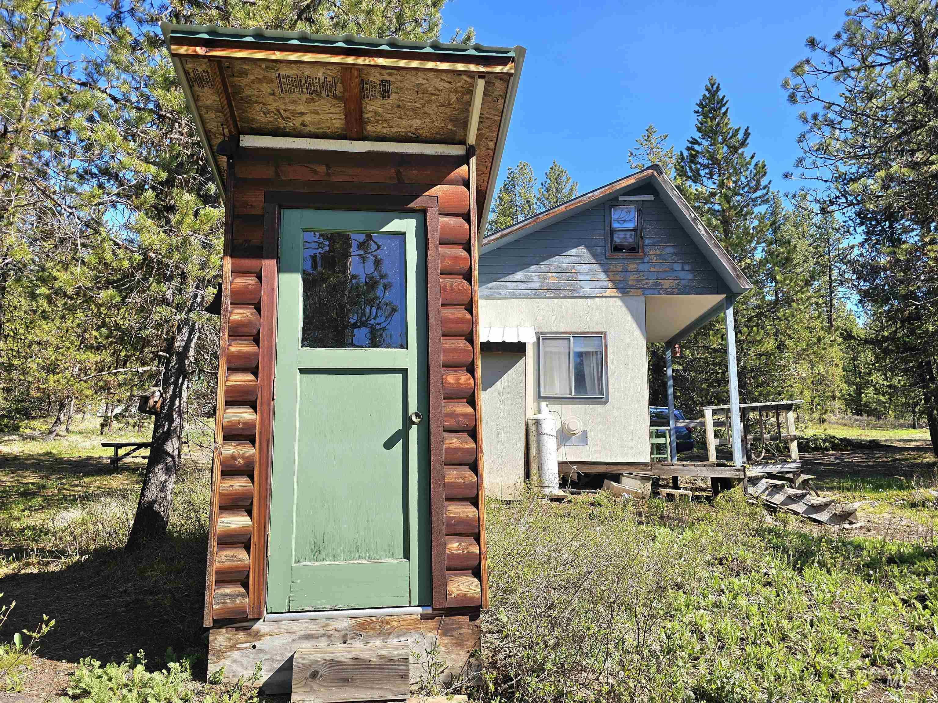 22584 Meadows Lane, Winchester, Idaho 83555, 3 Bedrooms, 1 Bathroom, Residential For Sale, Price $285,000,MLS 98985238