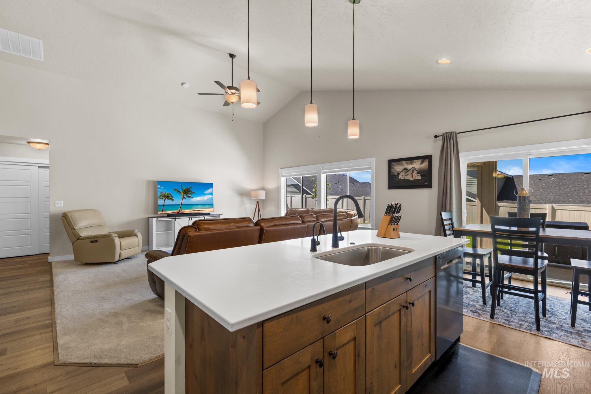 1711 Panama Ave, Emmett, Idaho 83617, 4 Bedrooms, 3 Bathrooms, Residential For Sale, Price $559,000, 98985241