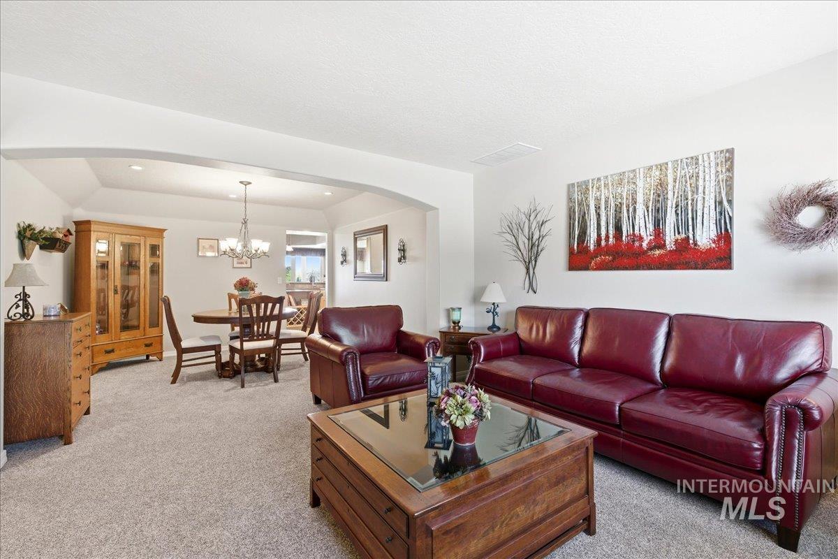 9547 W Golden View Dr, Star, Idaho 83669, 4 Bedrooms, 2.5 Bathrooms, Residential For Sale, Price $999,900,MLS 98985242