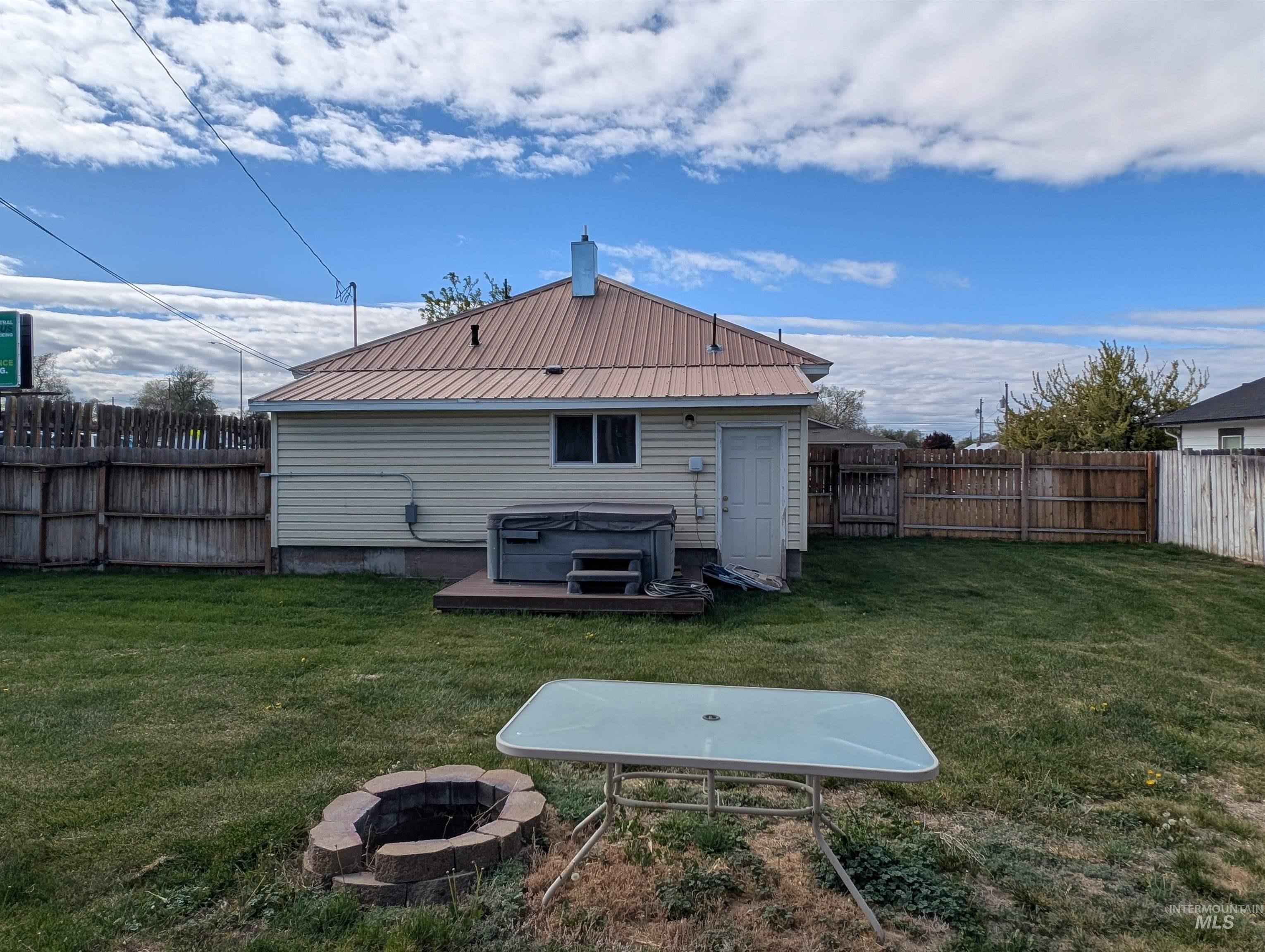 920 2nd Ave W, Twin Falls, Idaho 83301, 3 Bedrooms, 1 Bathroom, Residential For Sale, Price $329,900,MLS 98985243
