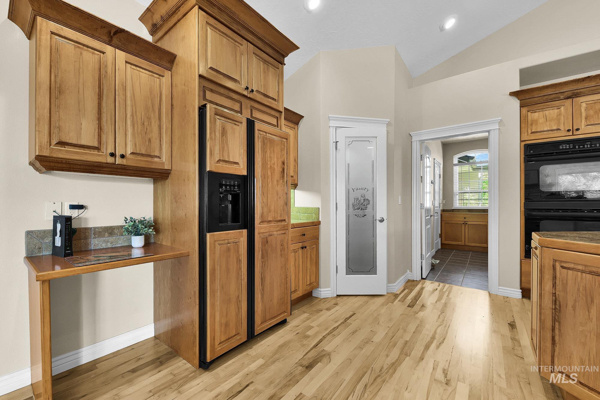 5065 N Golden View Ct, Star, Idaho 83669, 4 Bedrooms, 2.5 Bathrooms, Residential For Sale, Price $1,125,000,MLS 98985245