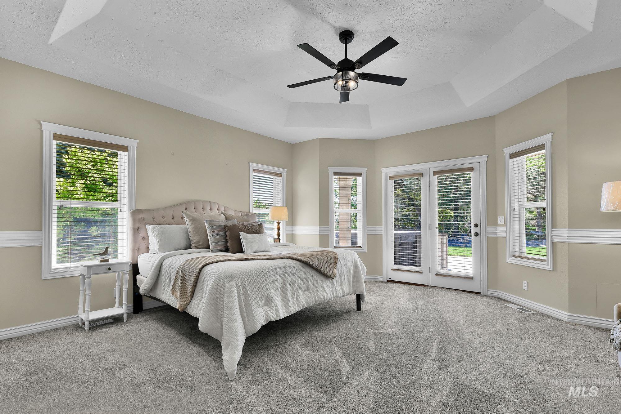 5065 N Golden View Ct, Star, Idaho 83669, 4 Bedrooms, 2.5 Bathrooms, Residential For Sale, Price $1,125,000,MLS 98985245