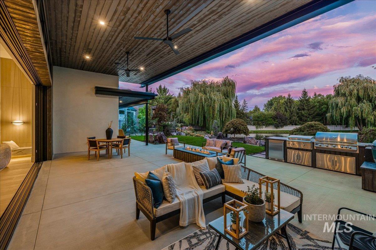 1110 N Arrano Farms Ln, Eagle, Idaho 83616, 3 Bedrooms, 3.5 Bathrooms, Residential For Sale, Price $2,745,000,MLS 98985246