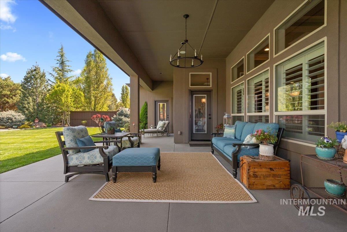 6726 N Fairborn Ave, Meridian, Idaho 83646, 4 Bedrooms, 3.5 Bathrooms, Residential For Sale, Price $1,150,000,MLS 98985253