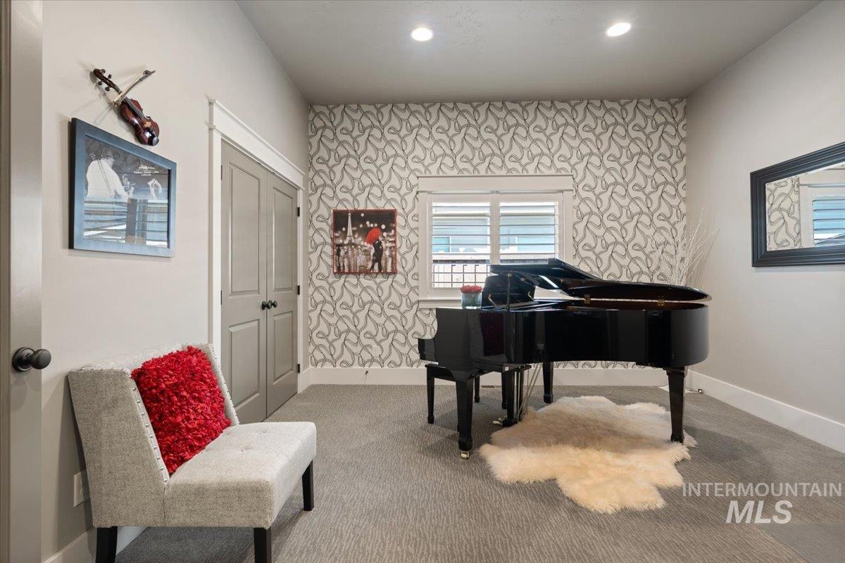 6726 N Fairborn Ave, Meridian, Idaho 83646, 4 Bedrooms, 3.5 Bathrooms, Residential For Sale, Price $1,150,000,MLS 98985253