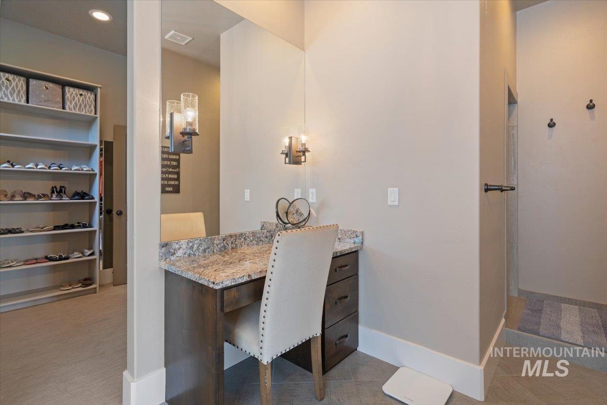 6726 N Fairborn Ave, Meridian, Idaho 83646, 4 Bedrooms, 3.5 Bathrooms, Residential For Sale, Price $1,150,000,MLS 98985253
