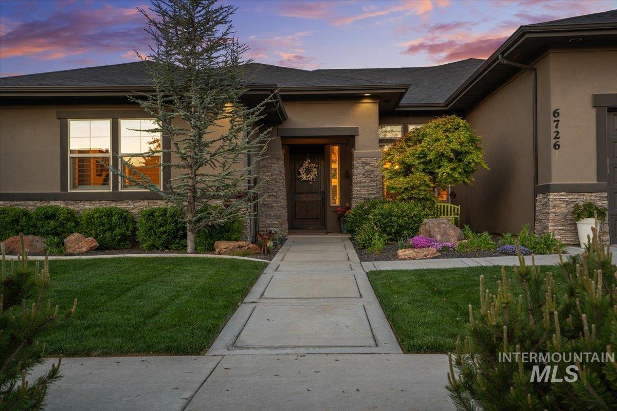 6726 N Fairborn Ave, Meridian, Idaho 83646, 4 Bedrooms, 3.5 Bathrooms, Residential For Sale, Price $1,150,000,MLS 98985253