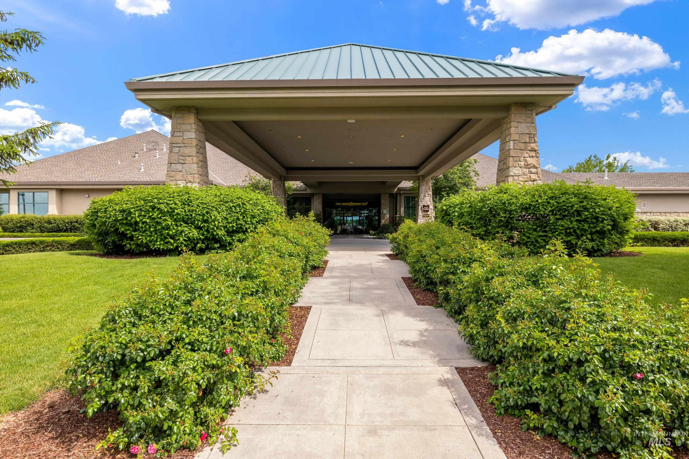 6726 N Fairborn Ave, Meridian, Idaho 83646, 4 Bedrooms, 3.5 Bathrooms, Residential For Sale, Price $1,150,000,MLS 98985253