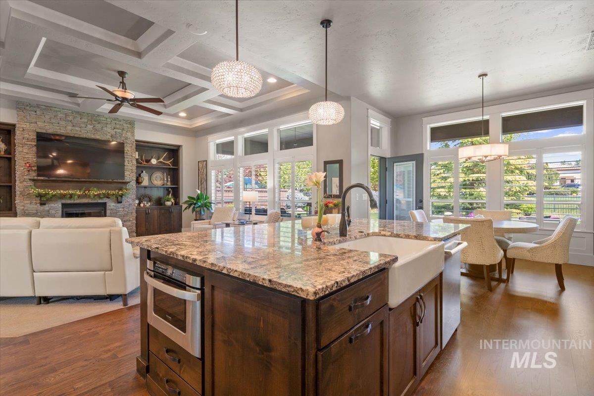 6726 N Fairborn Ave, Meridian, Idaho 83646, 4 Bedrooms, 3.5 Bathrooms, Residential For Sale, Price $1,150,000,MLS 98985253