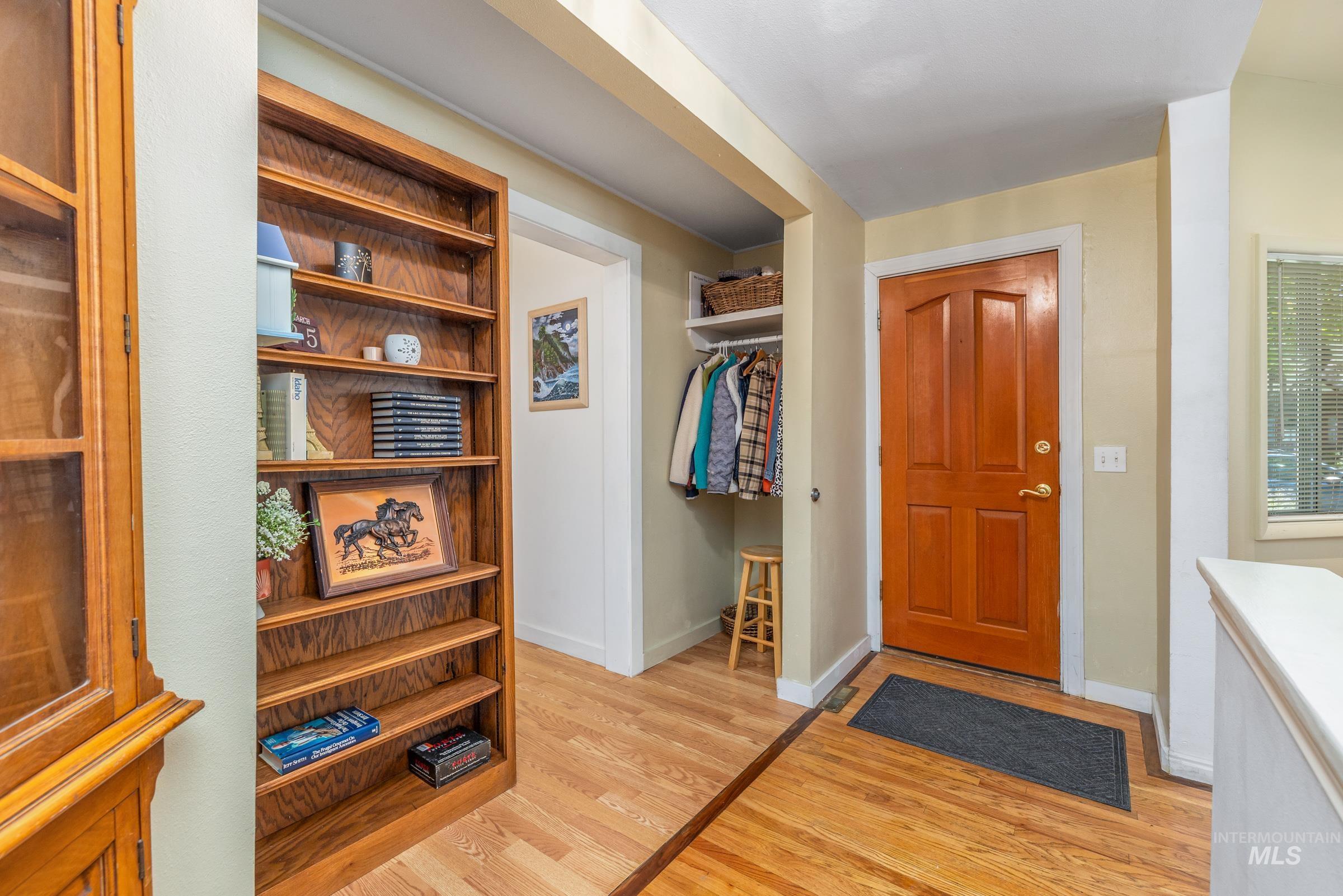 1101 N 8th Street, Boise, Idaho 83702, 4 Bedrooms, 2.5 Bathrooms, Residential For Sale, Price $1,185,000, 98985255