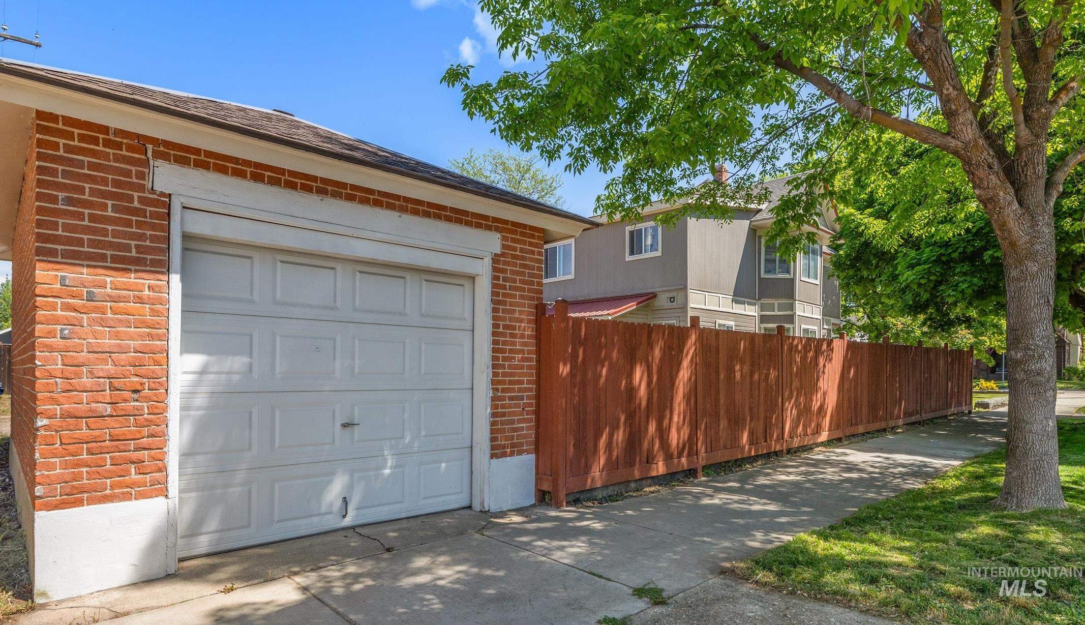 1101 N 8th Street, Boise, Idaho 83702, 4 Bedrooms, 2.5 Bathrooms, Residential For Sale, Price $1,185,000,MLS 98985255