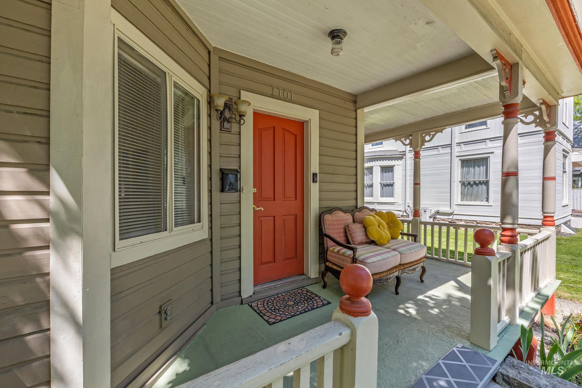 1101 N 8th Street, Boise, Idaho 83702, 4 Bedrooms, 2.5 Bathrooms, Residential For Sale, Price $1,185,000, 98985255