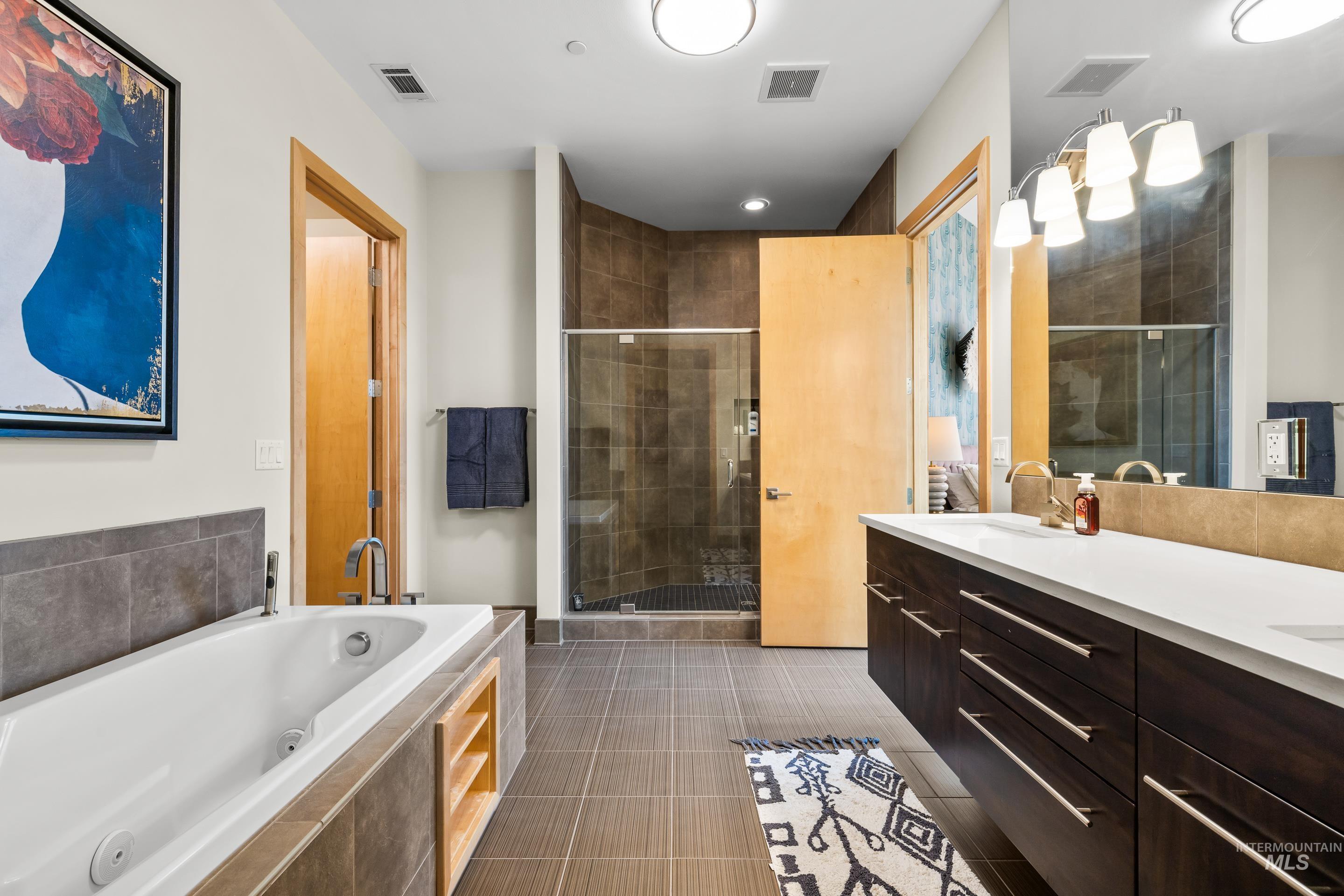 851 Front Street #1701, Boise, Idaho 83702, 5 Bedrooms, 3.5 Bathrooms, Residential For Sale, Price $3,650,000,MLS 98985258