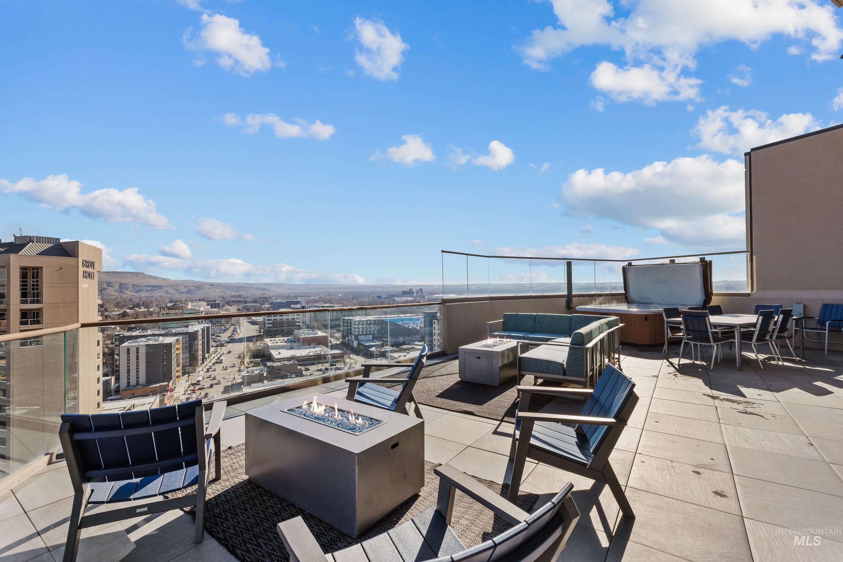 851 Front Street #1701, Boise, Idaho 83702, 5 Bedrooms, 3.5 Bathrooms, Residential For Sale, Price $3,650,000,MLS 98985258