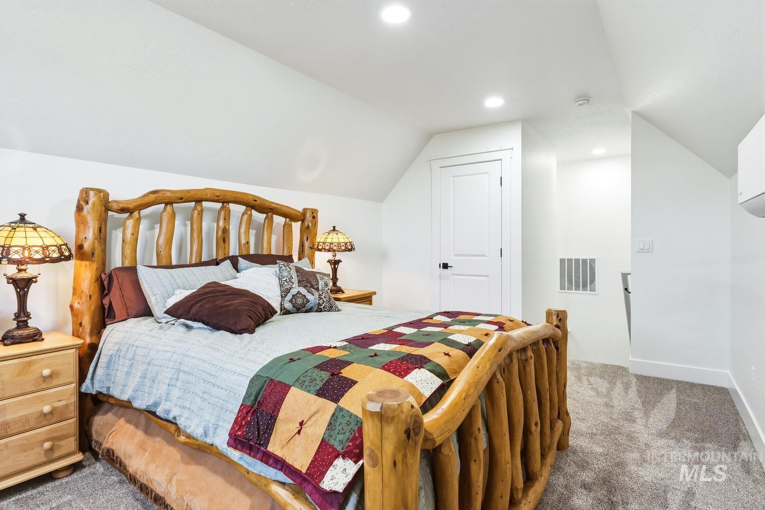 18658 Tranquil Pl, Caldwell, Idaho 83607-5523, 4 Bedrooms, 2.5 Bathrooms, Residential For Sale, Price $999,900,MLS 98985261