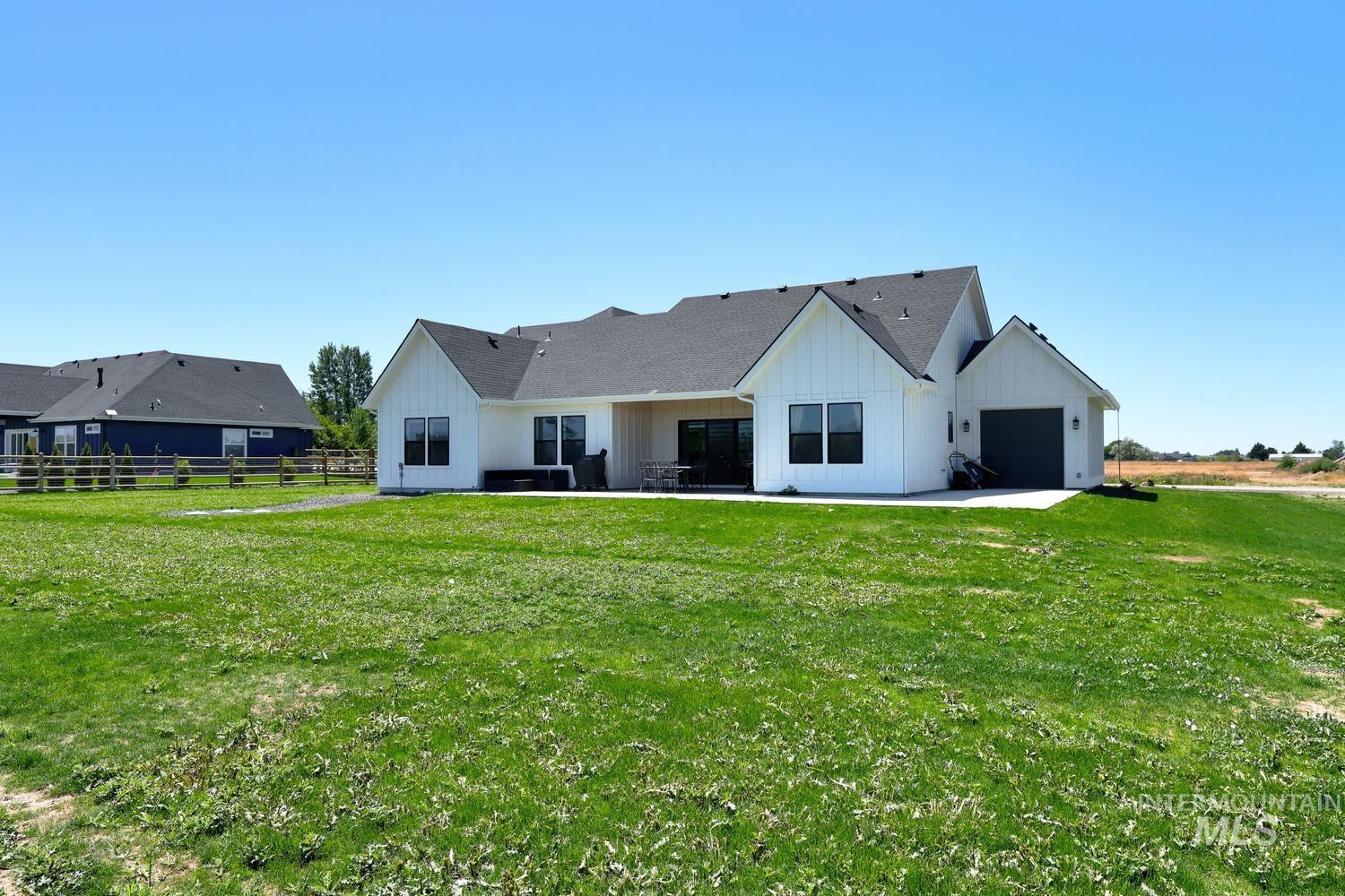 18658 Tranquil Pl, Caldwell, Idaho 83607-5523, 4 Bedrooms, 2.5 Bathrooms, Residential For Sale, Price $984,900, 98985261