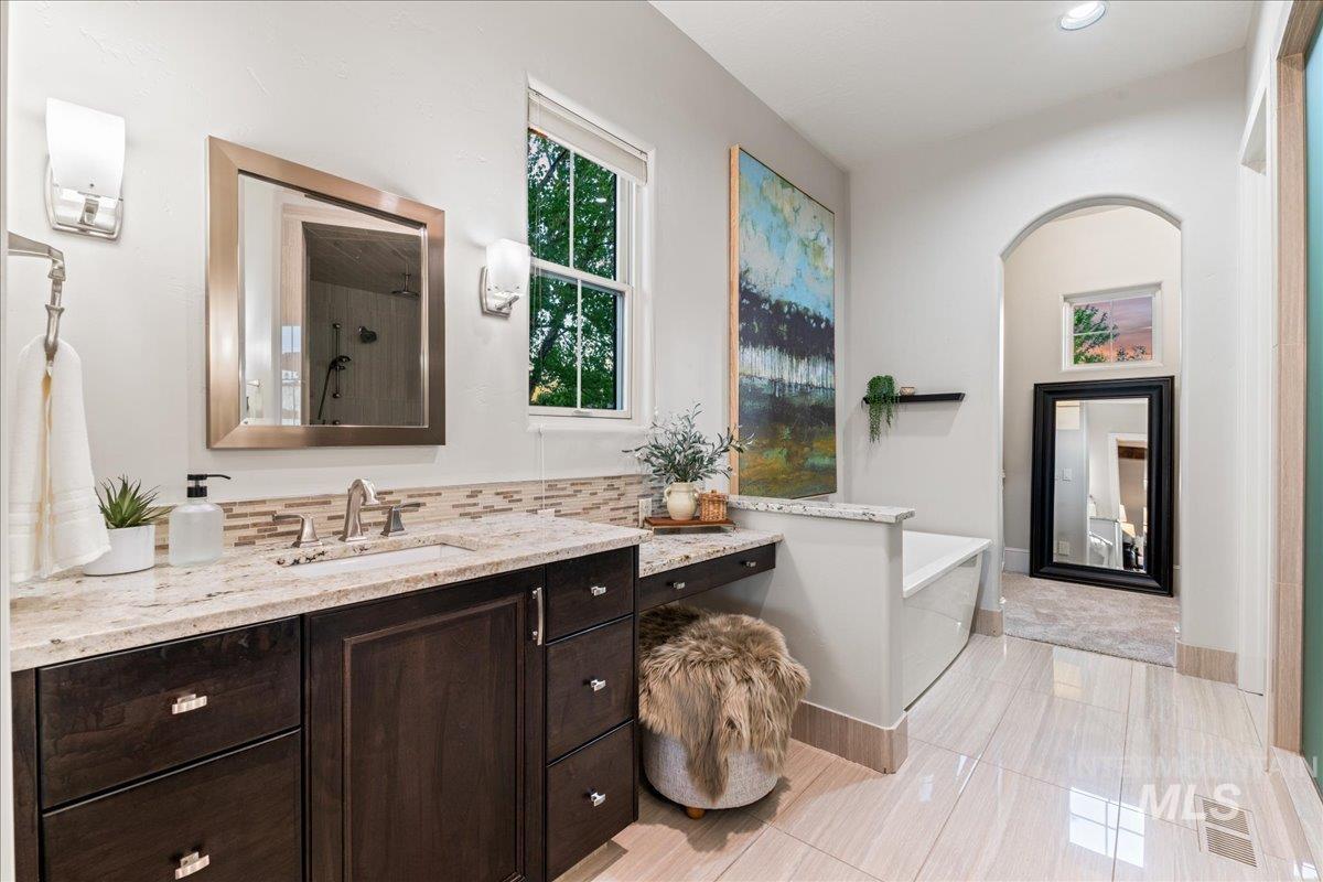 1894 N Valle Bello Way, Eagle, Idaho 83616, 4 Bedrooms, 3.5 Bathrooms, Residential For Sale, Price $1,324,900, 98985262