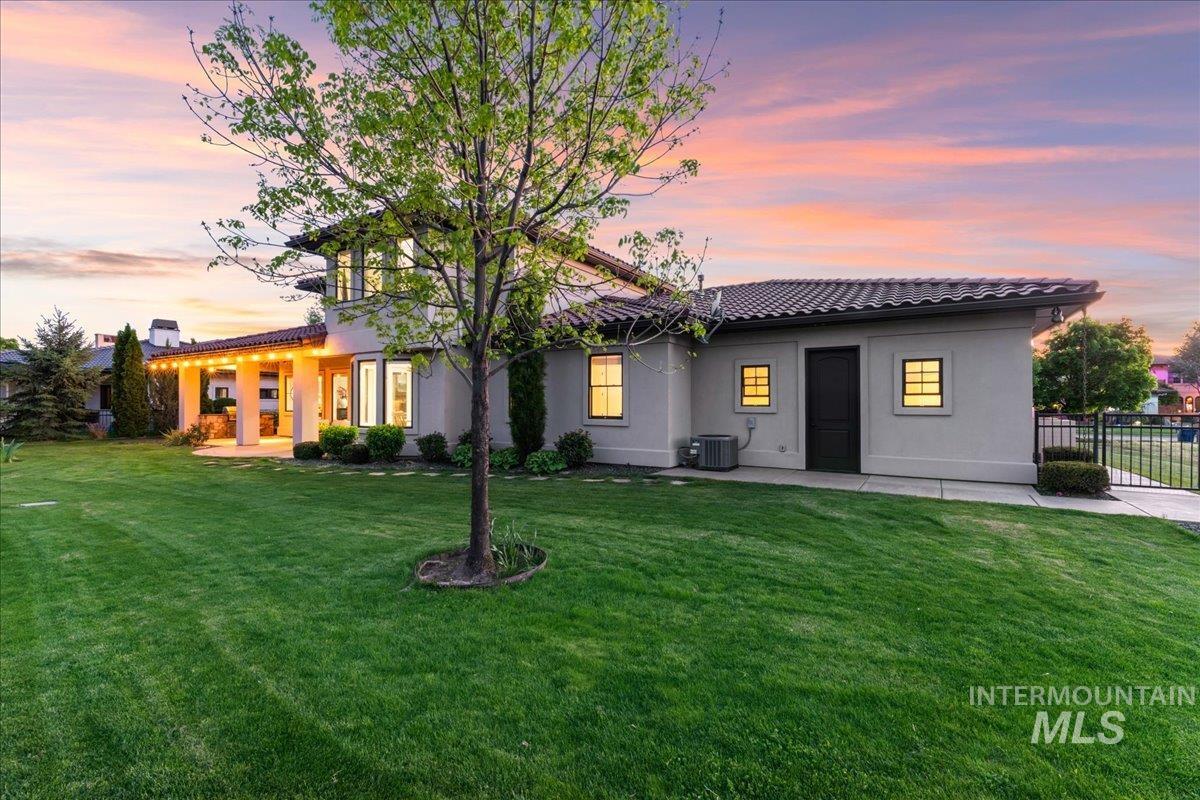 1894 N Valle Bello Way, Eagle, Idaho 83616, 4 Bedrooms, 3.5 Bathrooms, Residential For Sale, Price $1,324,900, 98985262