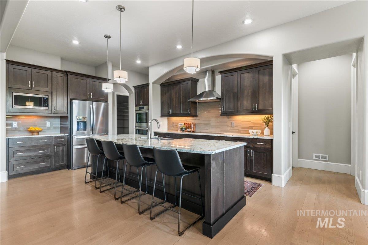 1894 N Valle Bello Way, Eagle, Idaho 83616, 4 Bedrooms, 3.5 Bathrooms, Residential For Sale, Price $1,324,900,MLS 98985262