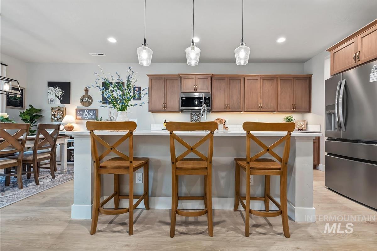 6179 W Ladle Rapids St, Meridian, Idaho 83646, 3 Bedrooms, 2.5 Bathrooms, Residential For Sale, Price $659,990, 98985265