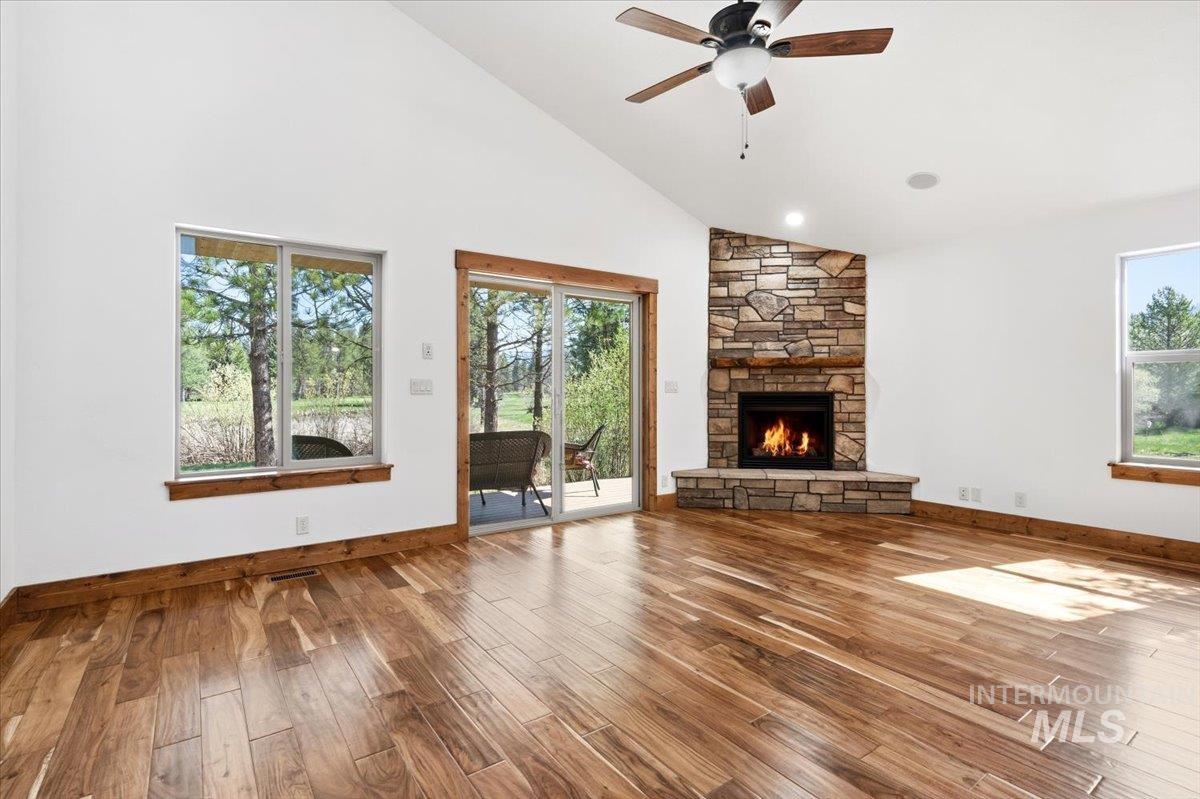133 Brundage View Ct, McCall, Idaho 83638, 3 Bedrooms, 3 Bathrooms, Residential For Sale, Price $875,000,MLS 98985267