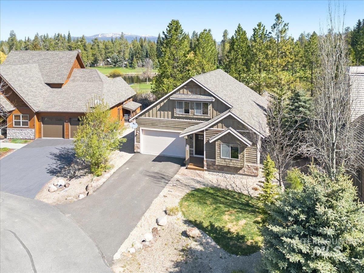 133 Brundage View Ct, McCall, Idaho 83638, 3 Bedrooms, 3 Bathrooms, Residential For Sale, Price $875,000,MLS 98985267