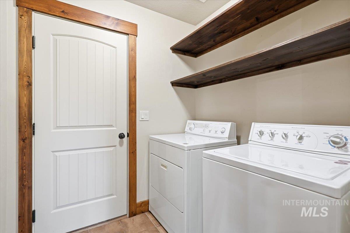 133 Brundage View Ct, McCall, Idaho 83638, 3 Bedrooms, 3 Bathrooms, Residential For Sale, Price $875,000,MLS 98985267