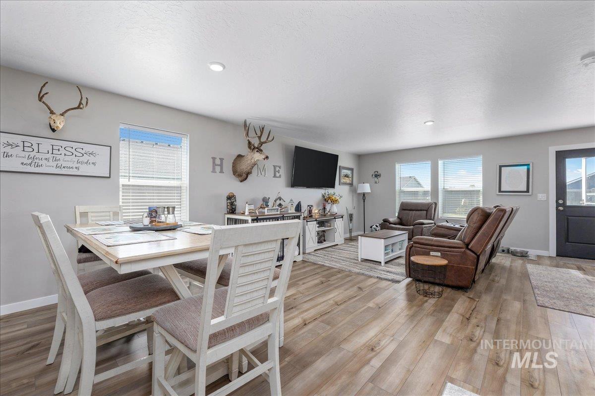 8557 Velvet Ash St, Nampa, Idaho 83687, 4 Bedrooms, 2 Bathrooms, Residential For Sale, Price $415,000, 98985276