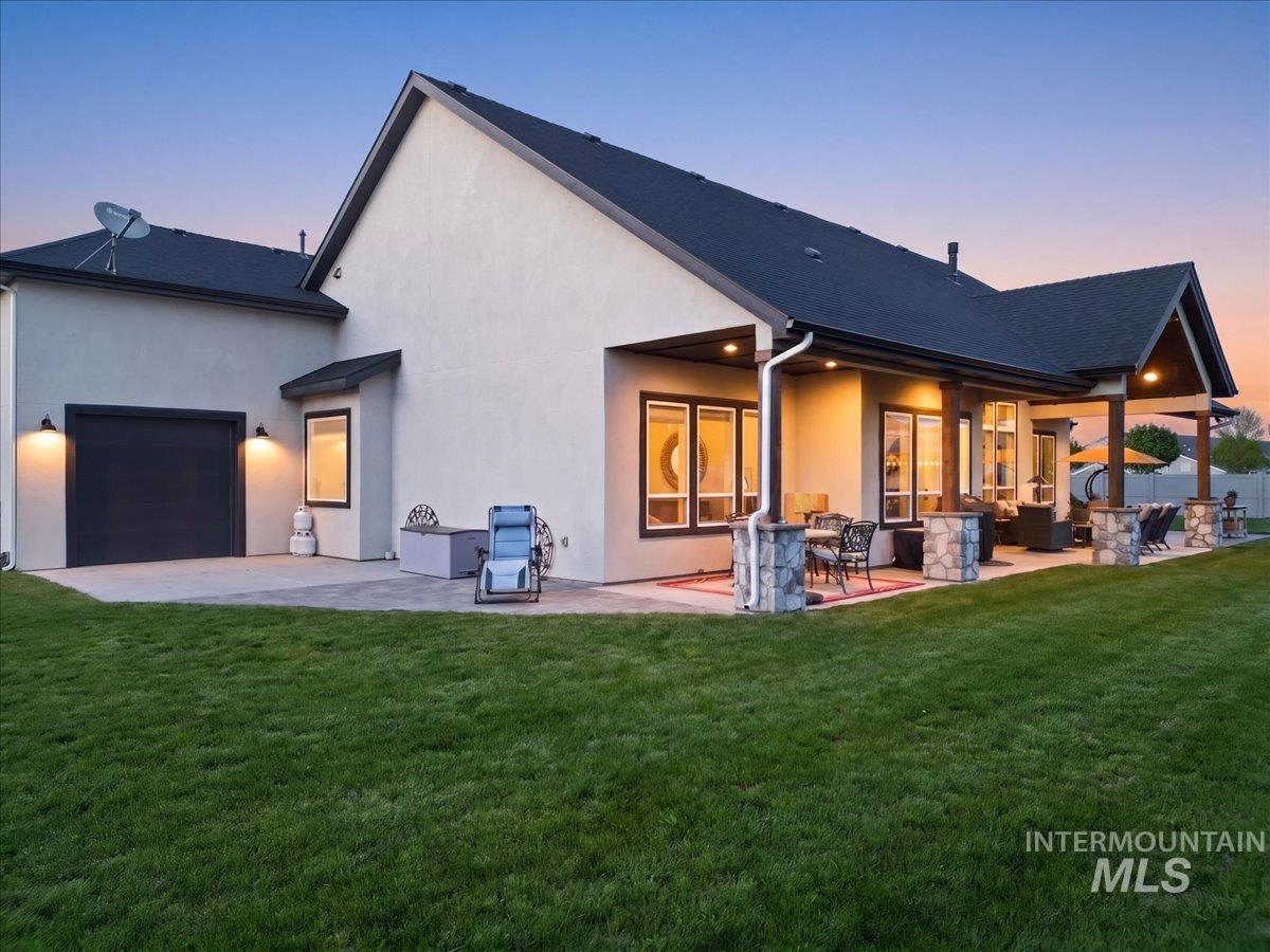 2921 E Wickham Ct, Meridian, Idaho 83642-2679, 4 Bedrooms, 3.5 Bathrooms, Residential For Sale, Price $1,399,000,MLS 98985277