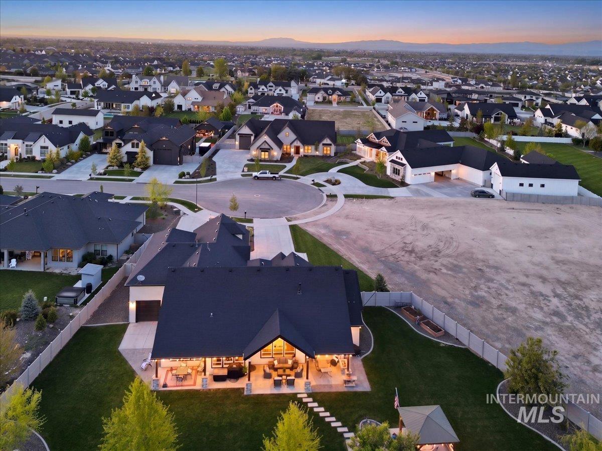 2921 E Wickham Ct, Meridian, Idaho 83642-2679, 4 Bedrooms, 3.5 Bathrooms, Residential For Sale, Price $1,399,000,MLS 98985277