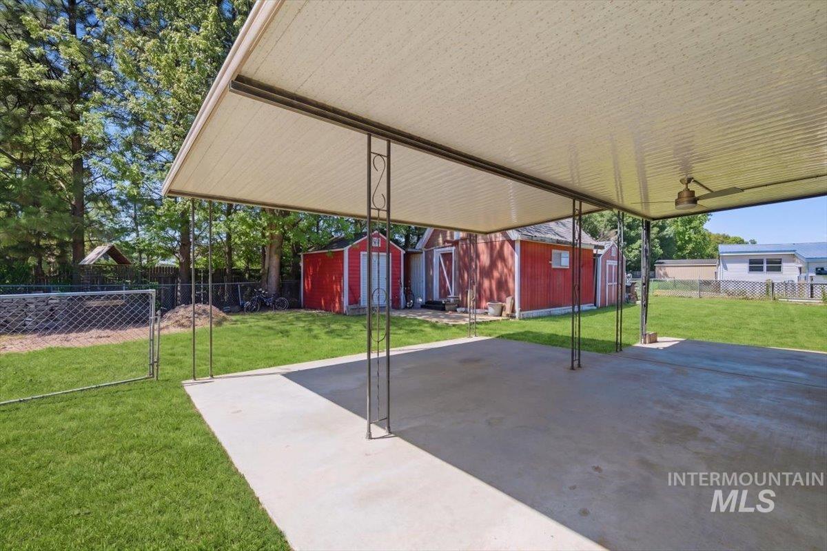 2485 N Bali Dr, Boise, Idaho 83713, 3 Bedrooms, 2 Bathrooms, Residential For Sale, Price $225,000,MLS 98985283