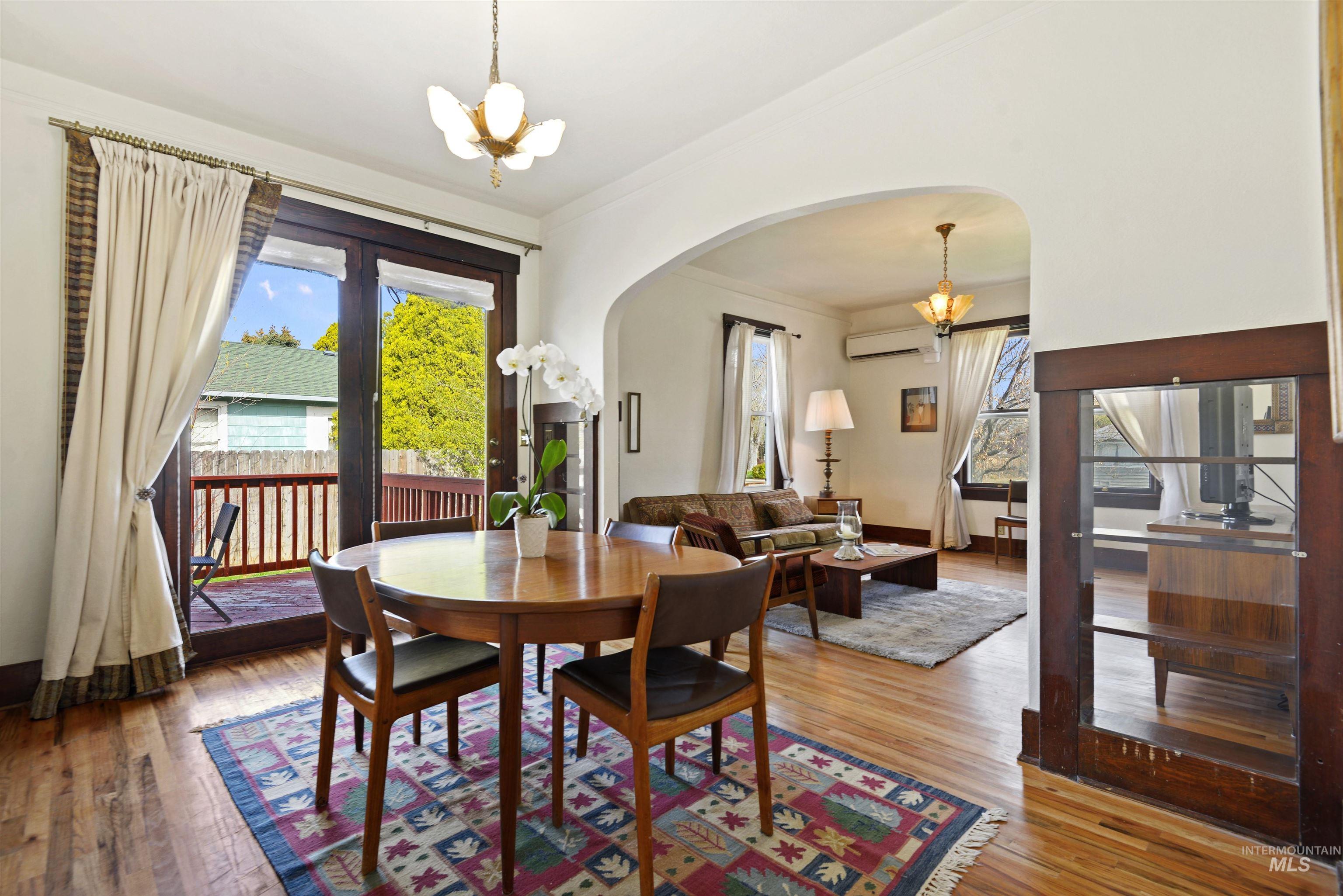 4409 W Franklin Rd, Boise, Idaho 83705-1337, 2 Bedrooms, 1 Bathroom, Residential Income For Sale, Price $598,400,MLS 98985288
