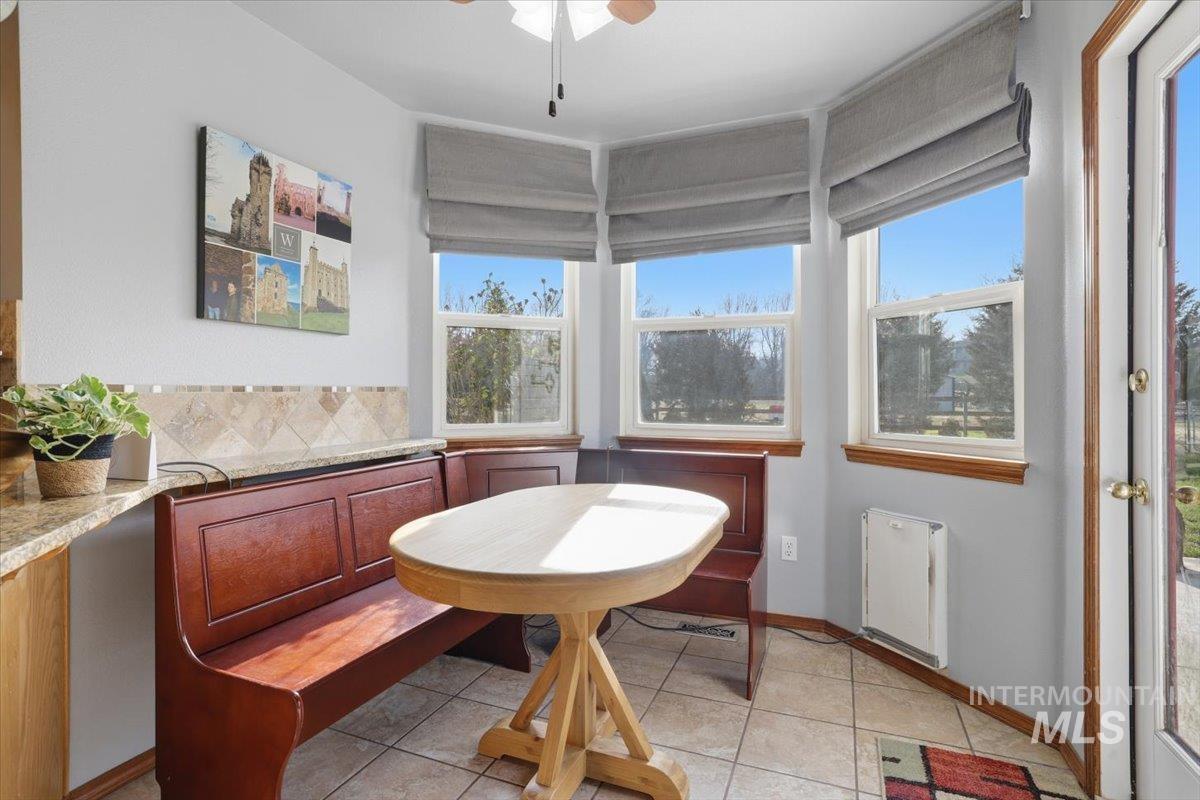 4110 Lincoln Rd, Caldwell, Idaho 83605, 3 Bedrooms, 2.5 Bathrooms, Residential For Sale, Price $739,500,MLS 98985290