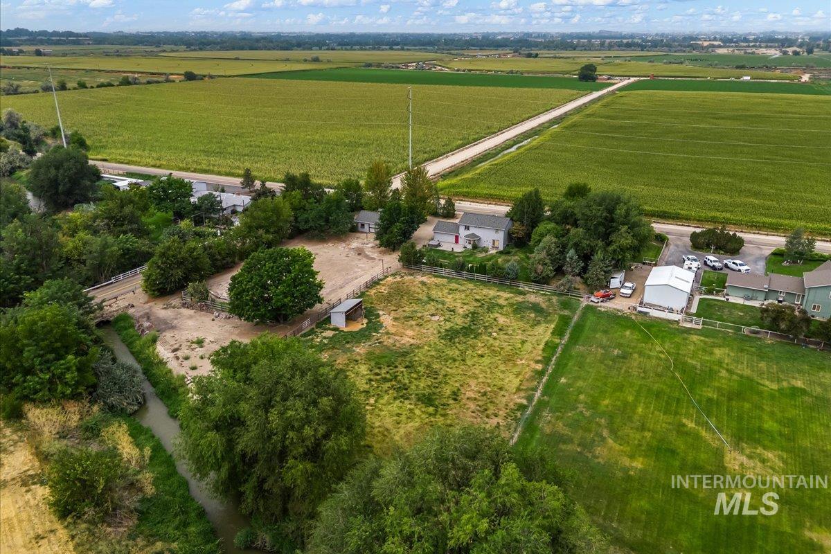 4110 Lincoln Rd, Caldwell, Idaho 83605, 3 Bedrooms, 2.5 Bathrooms, Residential For Sale, Price $739,500,MLS 98985290