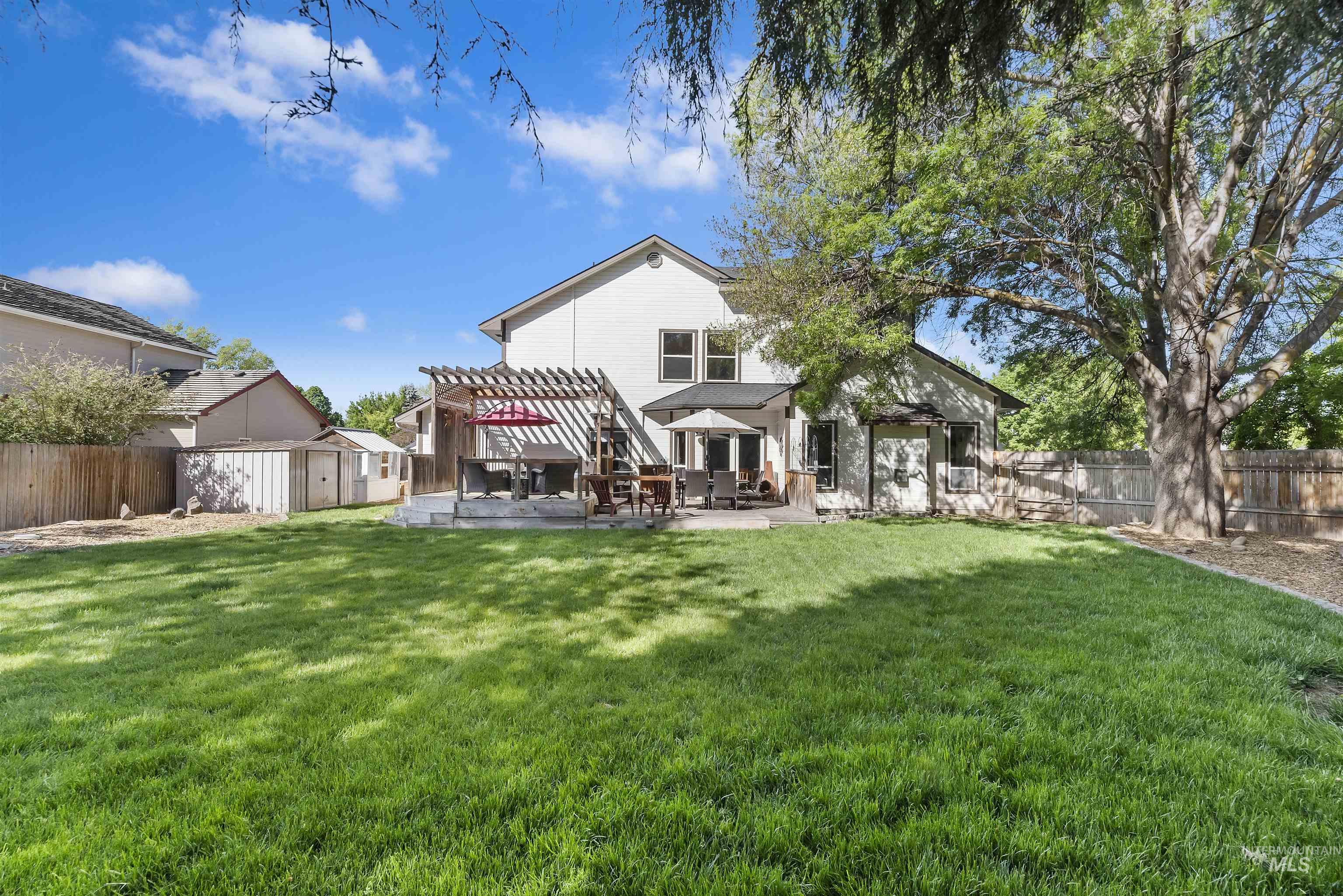 6144 N Pintail Way, Garden City, Idaho 83714-1297, 4 Bedrooms, 2.5 Bathrooms, Residential For Sale, Price $725,500,MLS 98985294