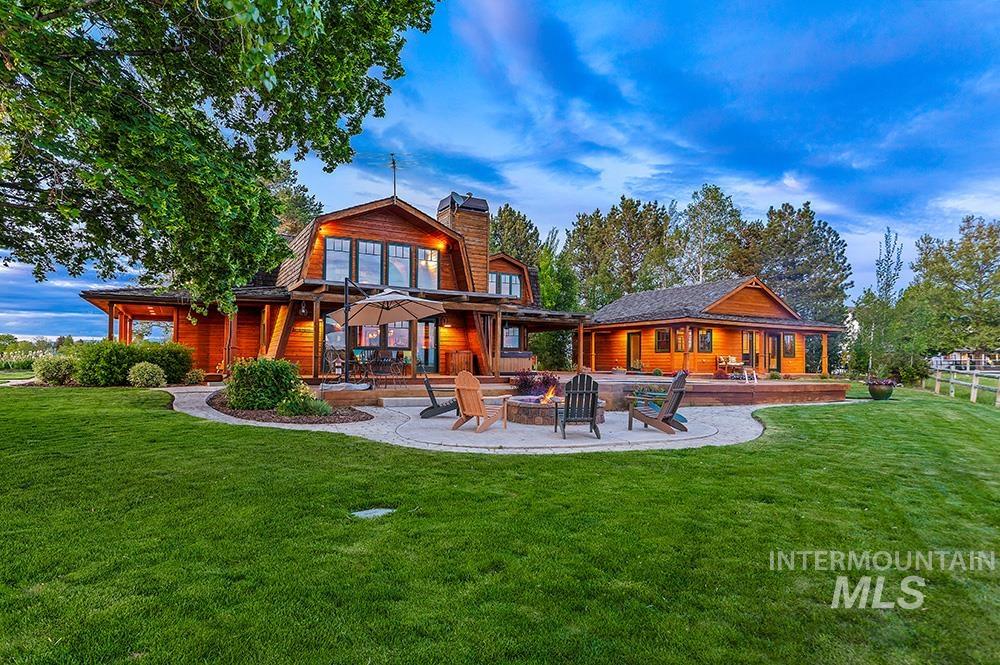 999 N Cow Horse Dr, Kuna, Idaho 83634, 5 Bedrooms, 3.5 Bathrooms, Residential For Sale, Price $1,790,000,MLS 98985297