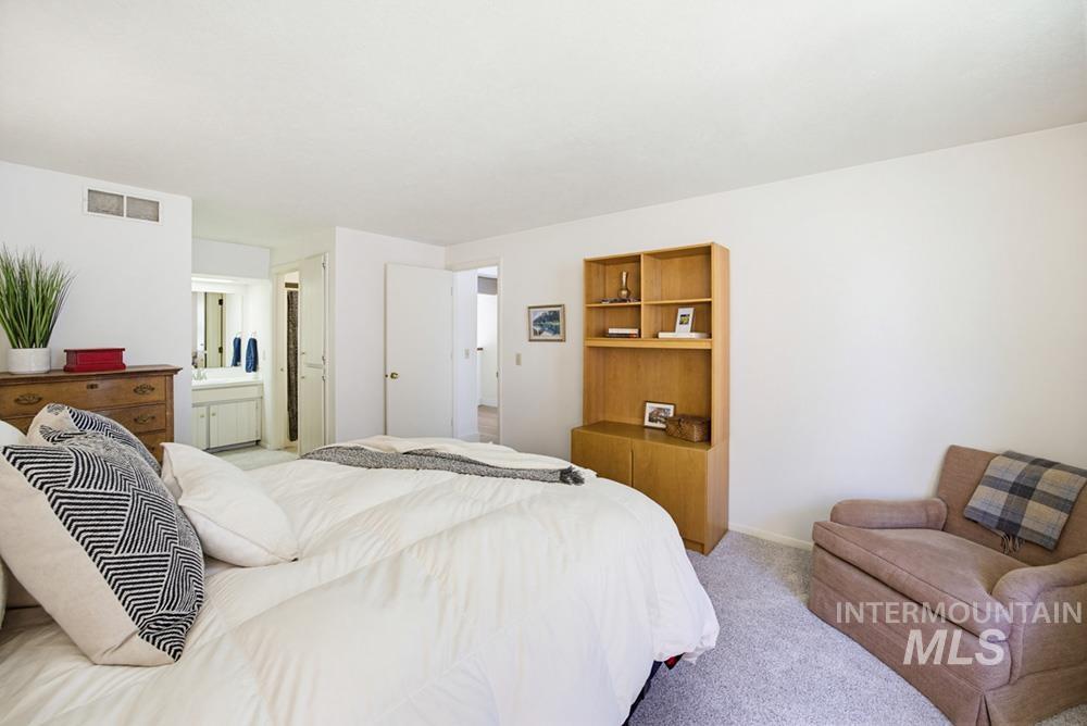 3117 S Waterbury Ln, Boise, Idaho 83706, 2 Bedrooms, 2 Bathrooms, Residential For Sale, Price $425,000, 98985298