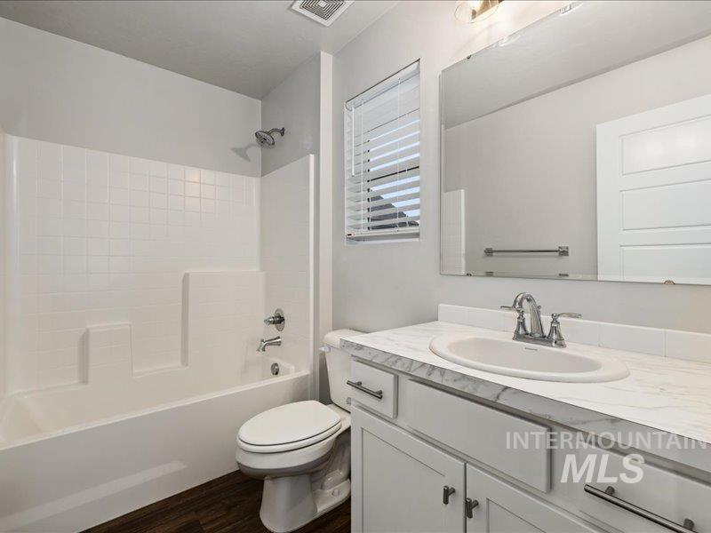 4973 W W Marysville St, Meridian, Idaho 83646, 3 Bedrooms, 2.5 Bathrooms, Residential For Sale, Price $435,000, 98985300