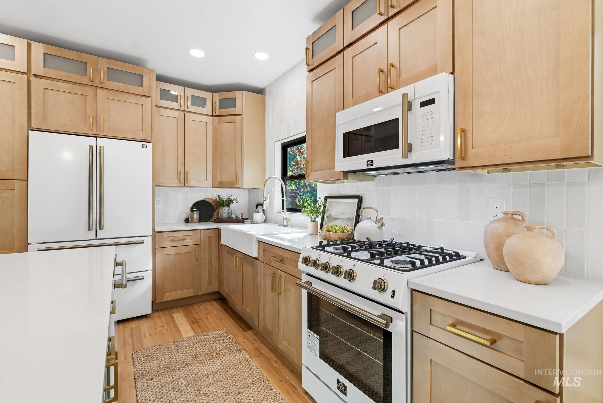 1115 E Jefferson, Boise, Idaho 83712, 3 Bedrooms, 3 Bathrooms, Residential For Sale, Price $949,900,MLS 98985301