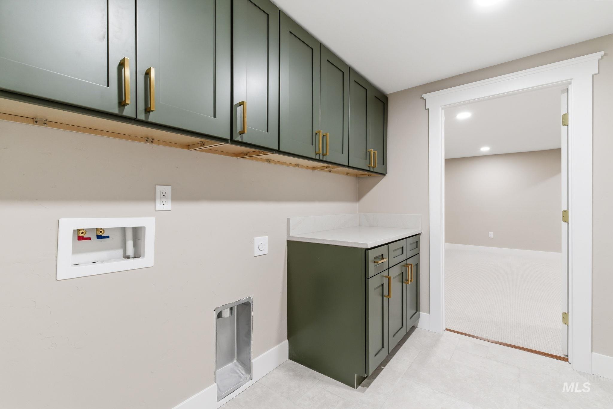 1115 E Jefferson, Boise, Idaho 83712, 3 Bedrooms, 3 Bathrooms, Residential For Sale, Price $949,900,MLS 98985301