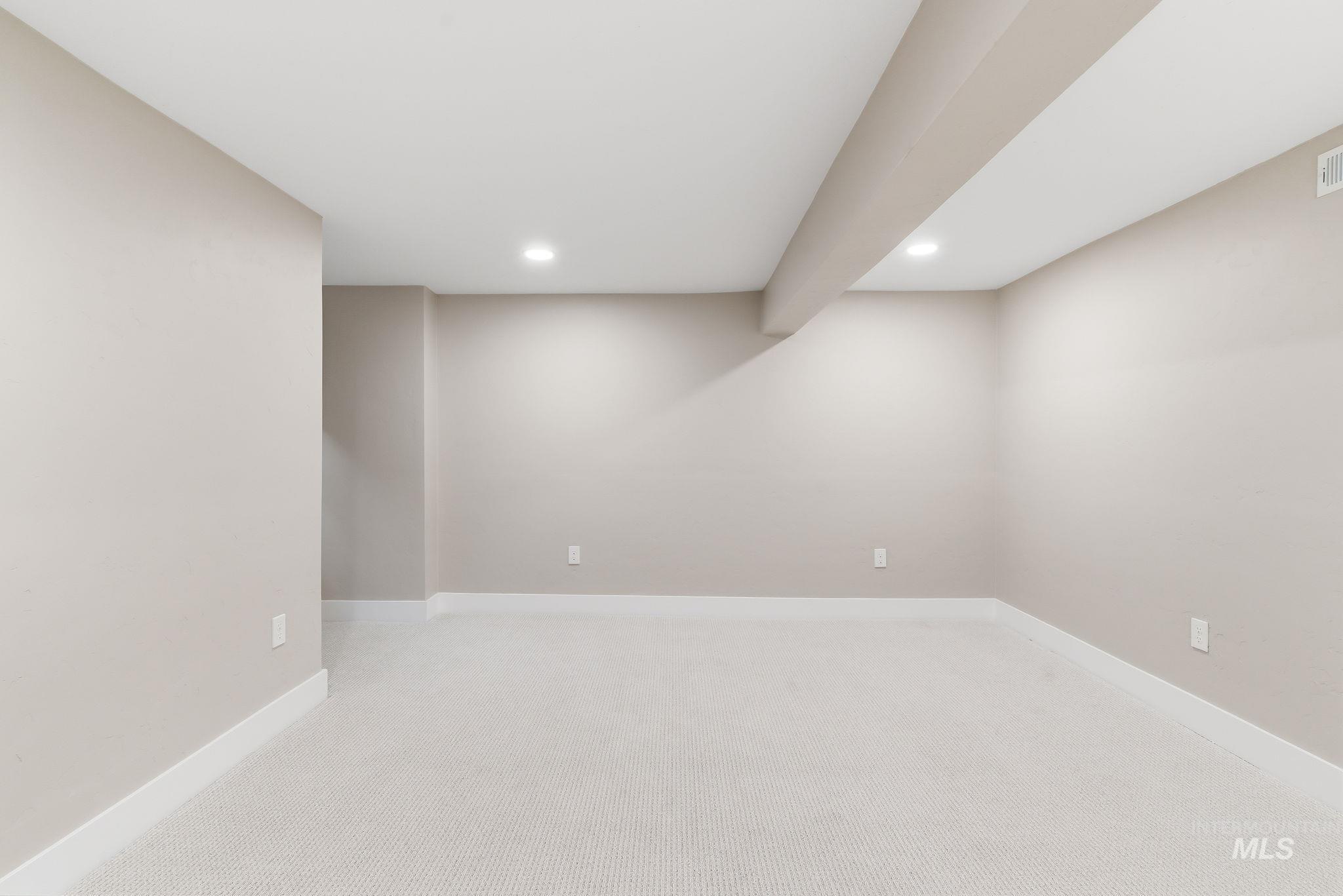 1115 E Jefferson, Boise, Idaho 83712, 3 Bedrooms, 3 Bathrooms, Residential For Sale, Price $949,900,MLS 98985301