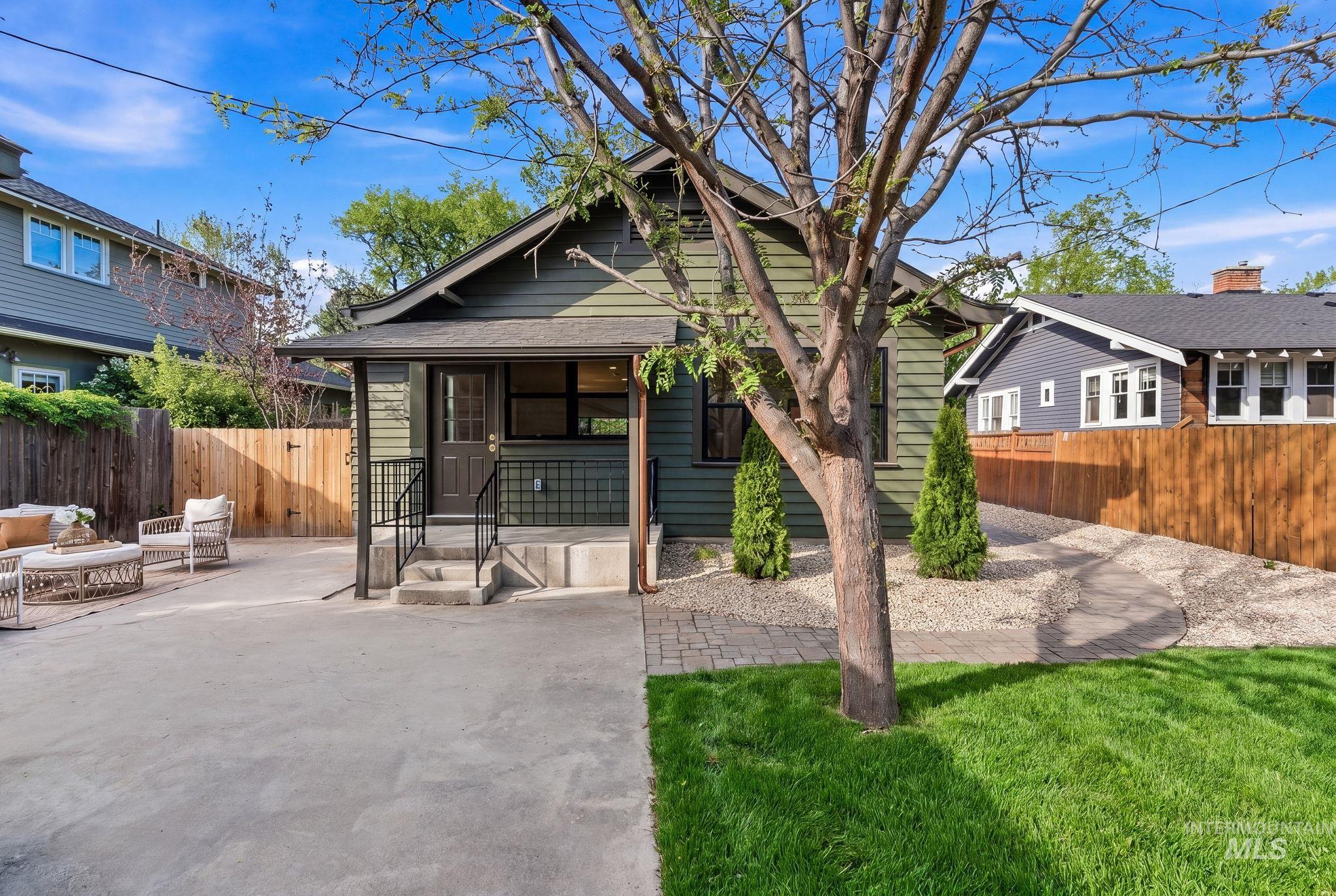 1115 E Jefferson, Boise, Idaho 83712, 3 Bedrooms, 3 Bathrooms, Residential For Sale, Price $949,900,MLS 98985301
