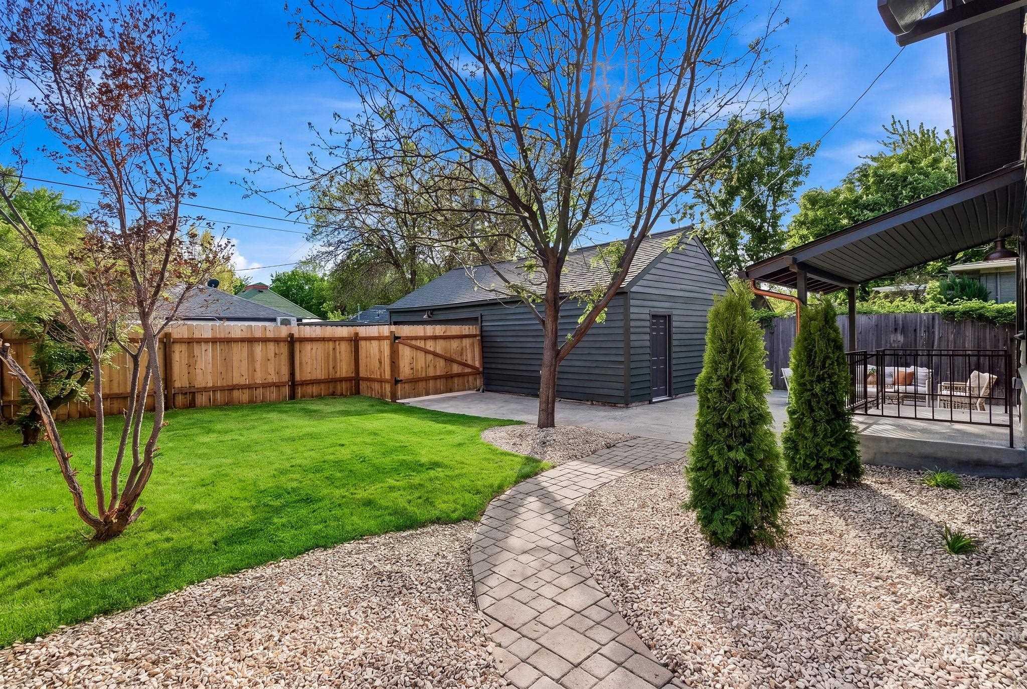 1115 E Jefferson, Boise, Idaho 83712, 3 Bedrooms, 3 Bathrooms, Residential For Sale, Price $949,900,MLS 98985301